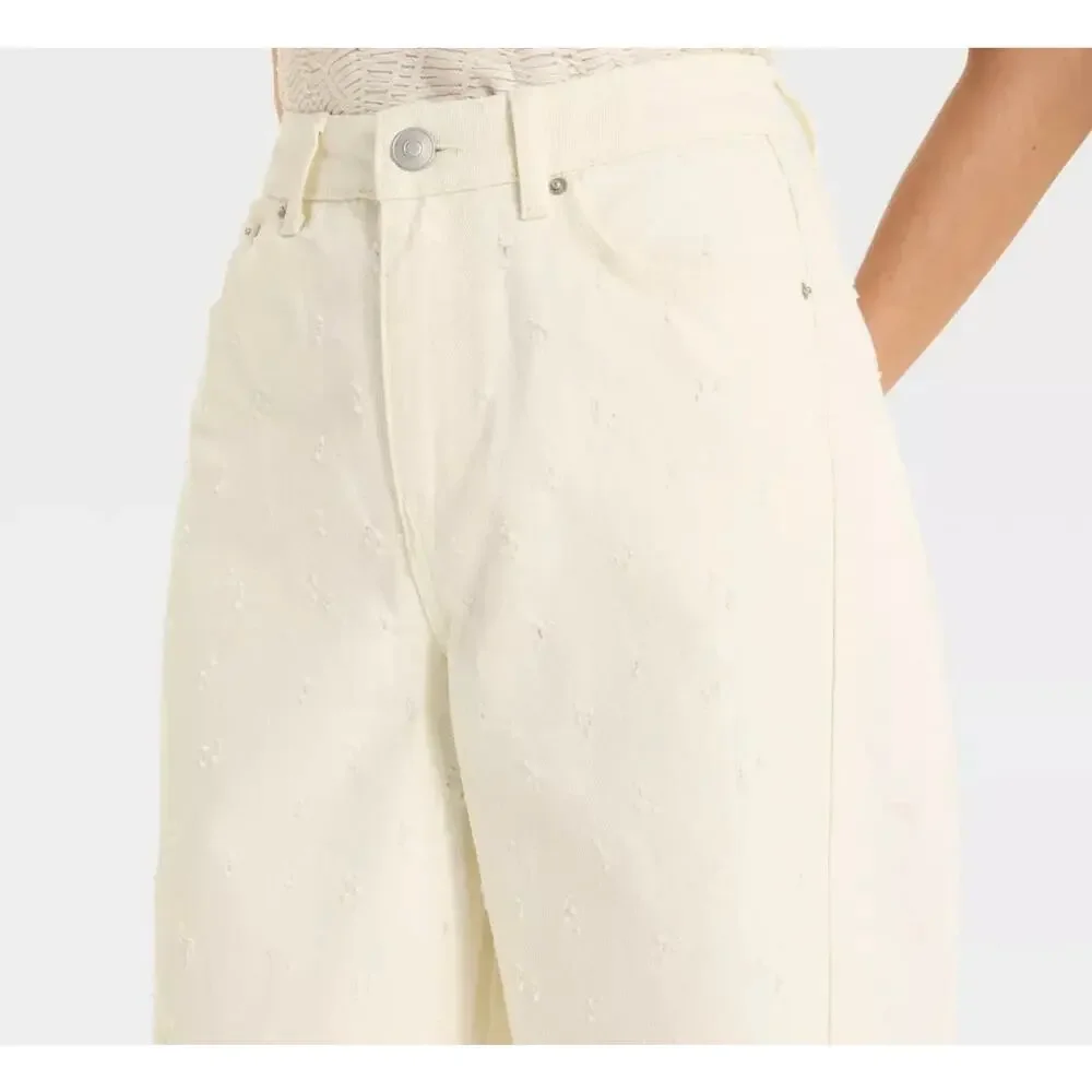 Future Collective Mid-Rise Relaxed Fit Wide Leg Distressed Jeans White Size 6